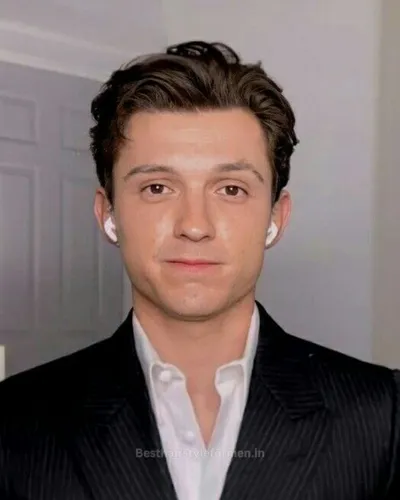 Medium slicked back hair for office