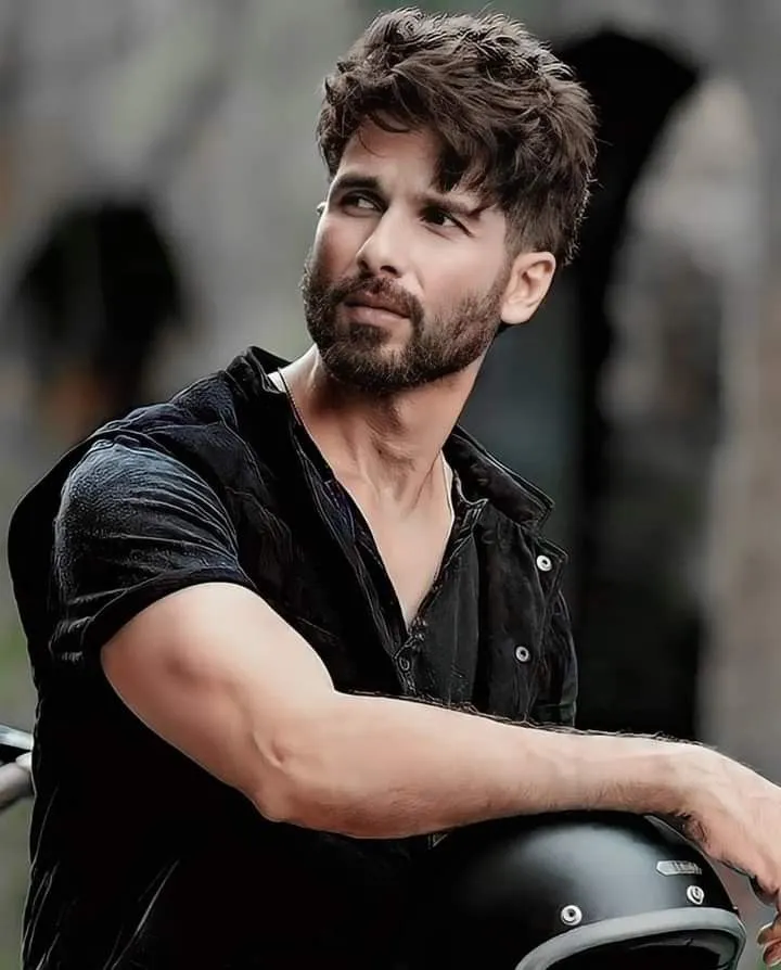 Shahid Kapoor hairstyle photo