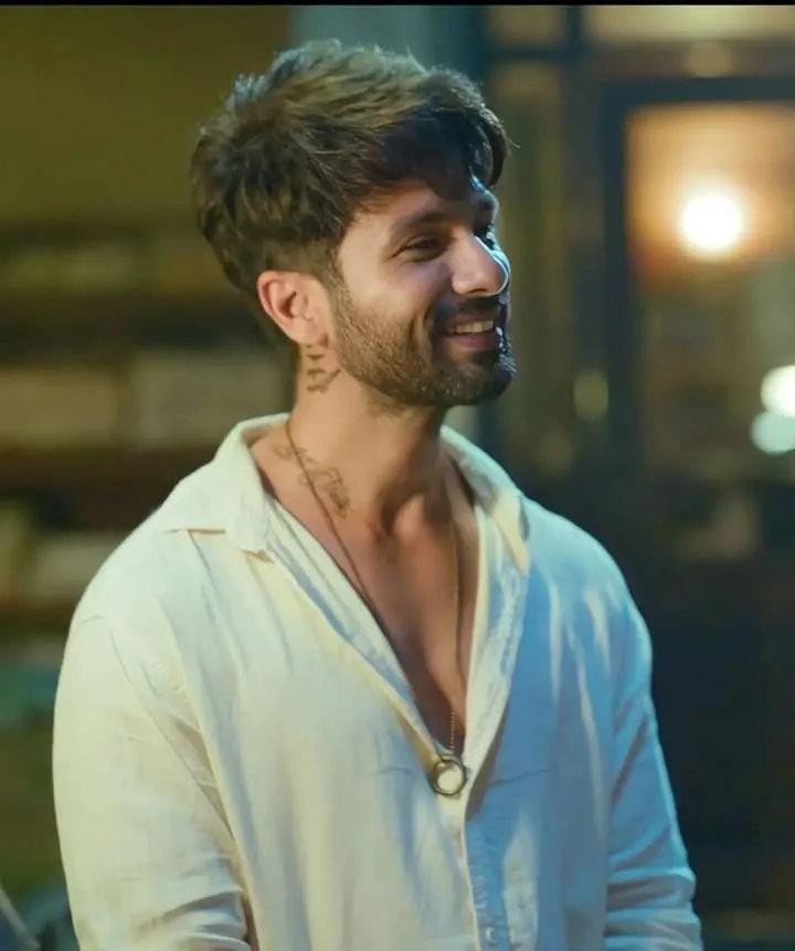 Shahid Kapoor hairstyle photo