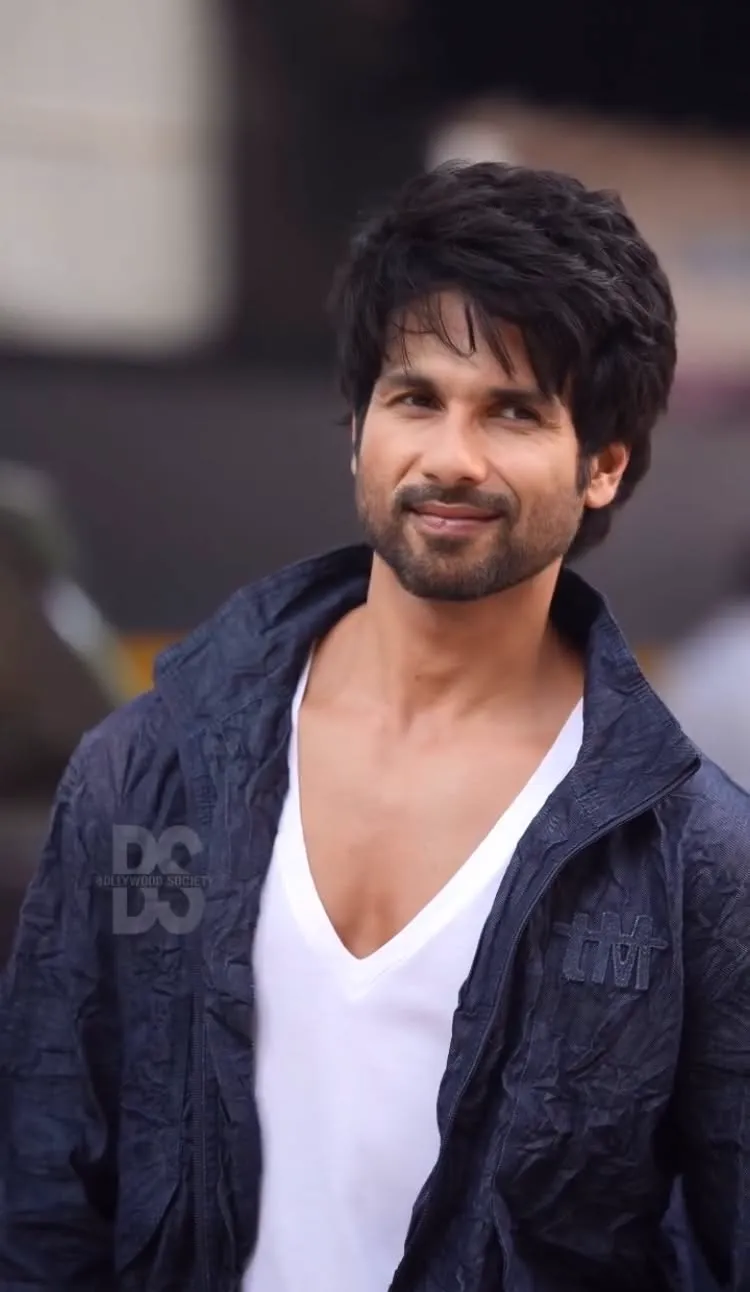 Shahid Kapoor hairstyle photo