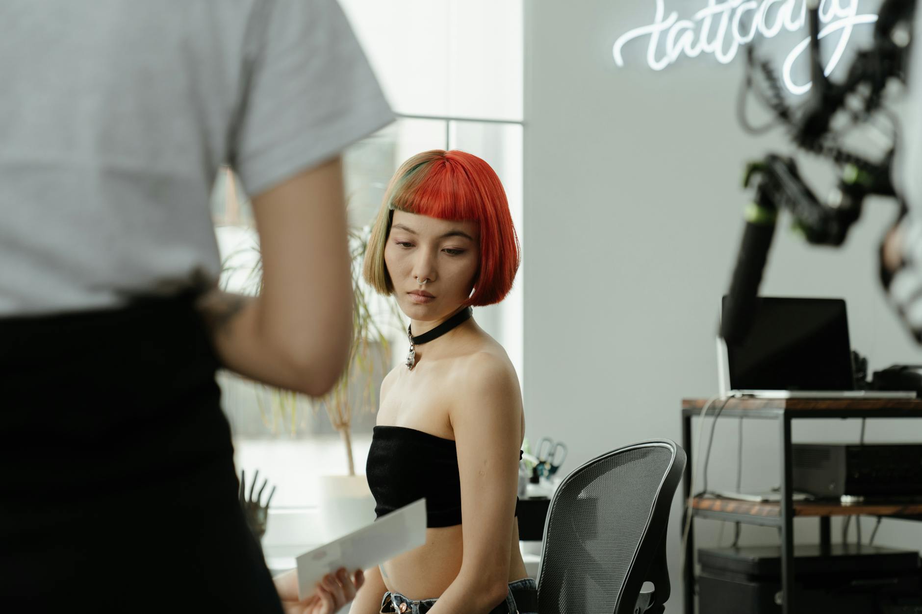 The Textured Crop: Edgy and Energetic