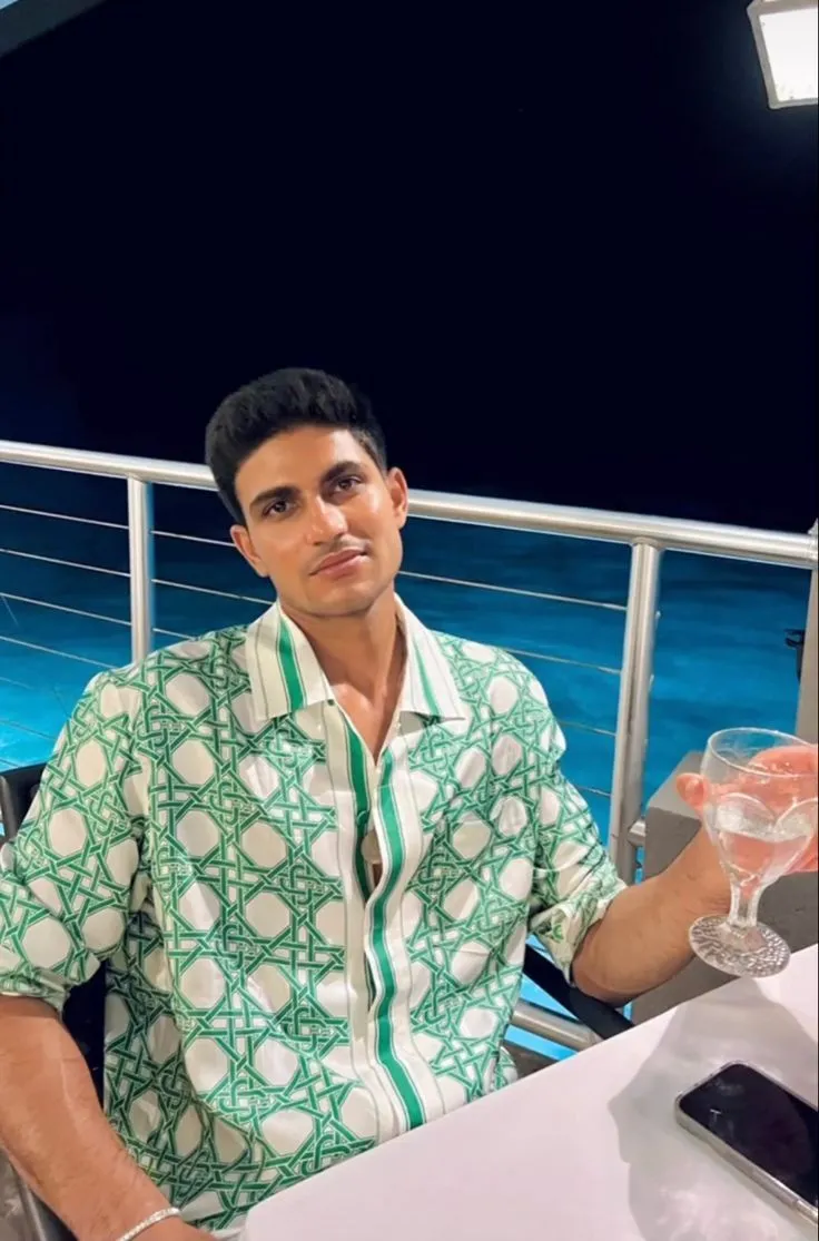 Shubman Gill hairstyle photo